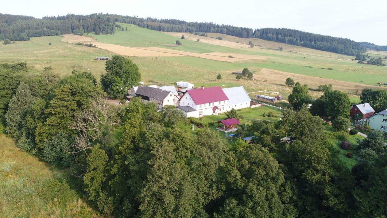 Pod Kasztanem Gospodarstwo Agroturystyczne Stronie Śląskie Exteriör bild
